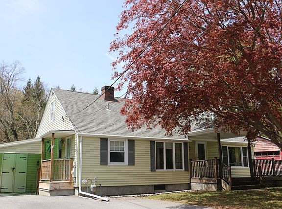 2nd image of 137 Franklin Ave