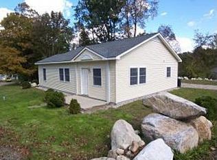 311 Jackson Cross Rd, Pownal, VT 05261