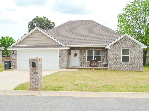 2105 Rehoboth Cir, Searcy, AR 72143