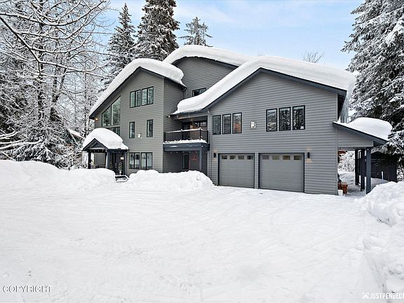 4th image of 3004 Alyeska Hwy