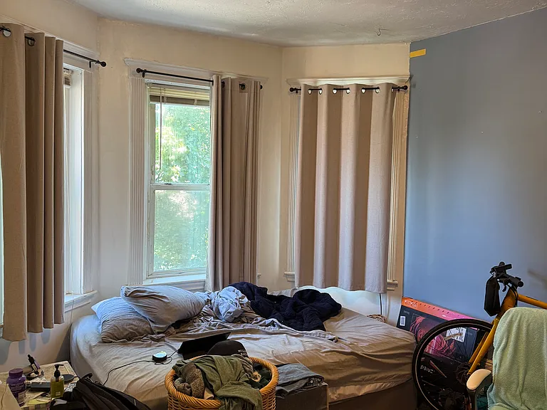 4 Litchfield St #7 — Photo 4