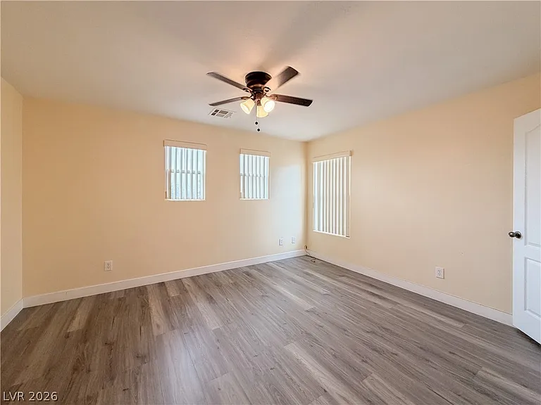 6204 Alpine Tree Ave — Photo 32
