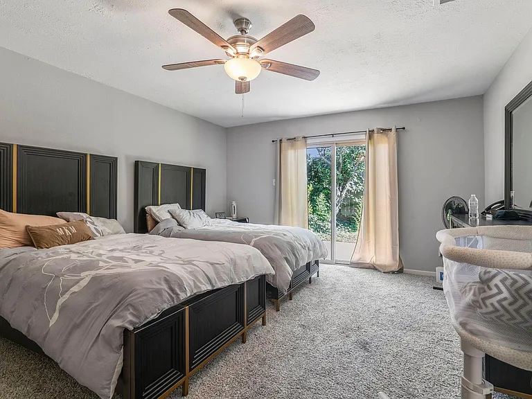 7534 Quail Meadow Dr — Photo 10