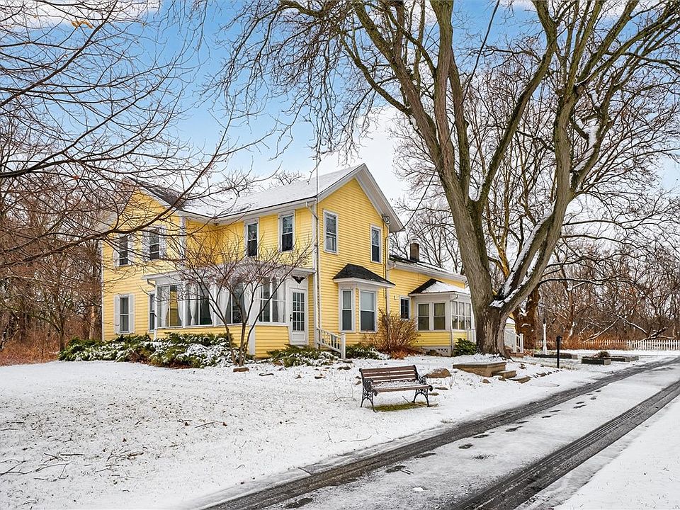 1st image of 4774 Lyell Rd