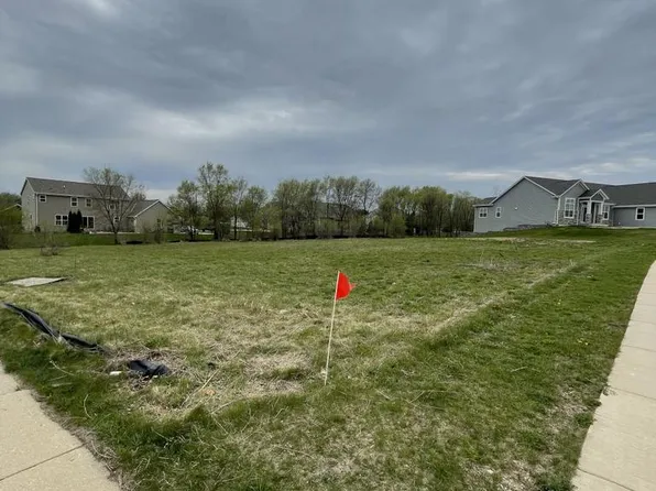 601 BROCKWAY DRIVE, Mukwonago, WI 53149