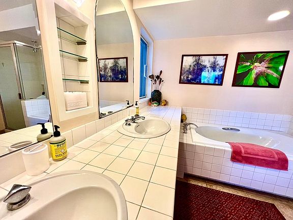 Master Ensuite Bathroom