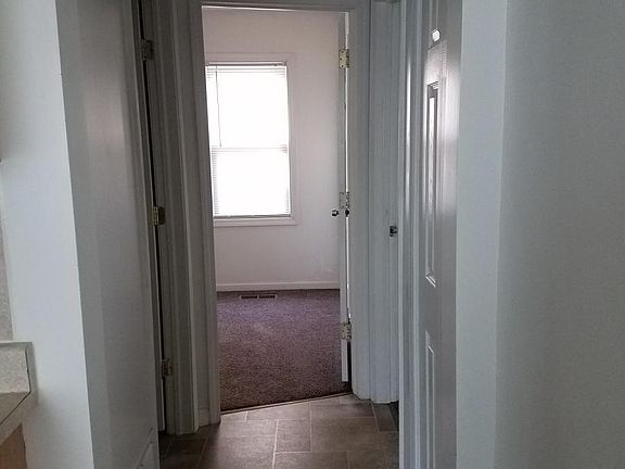 3rd image of 29136 Sheeks Blvd S