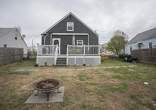 3rd image of 42 Hillcrest Ave