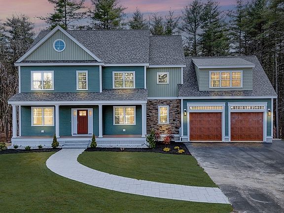 2nd image of 8 Diane Ln