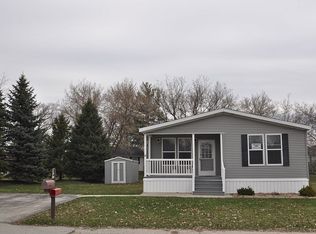 179 Twin Lakes Dr, North Fond Du Lac, WI 54937