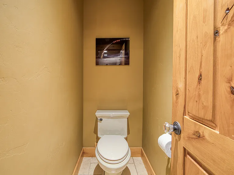 144 Chipmunk St #1 — Photo 17