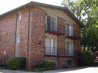 927 Denison Ave APT 2, Manhattan, KS 66502