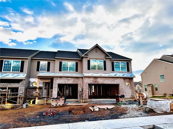 5268 Saddlebred Rd S, Bath, PA 18014