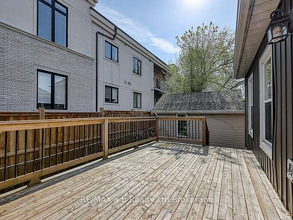 3rd image of 510 King St