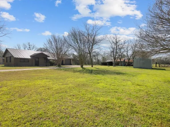 1414 Park St, Marlin, TX 76661