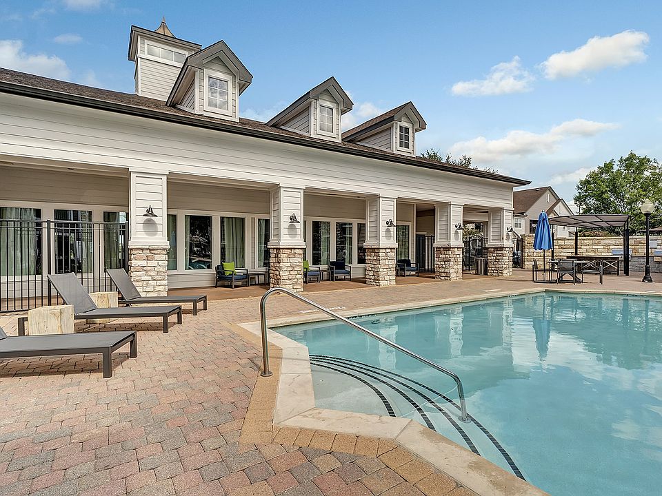 Bridge at Balcones - 12215 Hunters Chase Dr Austin TX | Zillow