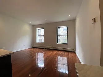 Rented by Portman Realty Corp