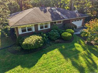70 Woodchuck Hollow Road, Cold Spring Harbor, NY 11724