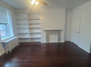 800 Cathedral St APT 4, Baltimore, MD 21201