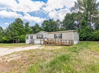 3918 Harrells Hwy, Garland, NC 28441