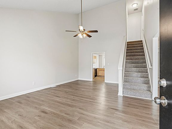 5th image of 3004 Cathy Dr