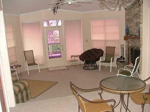 5th image of 761 HILLTOP DR