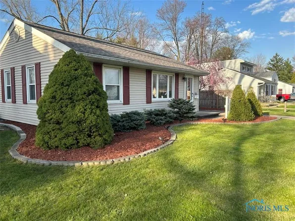 6020 Greenacre Rd, Toledo, OH 43615