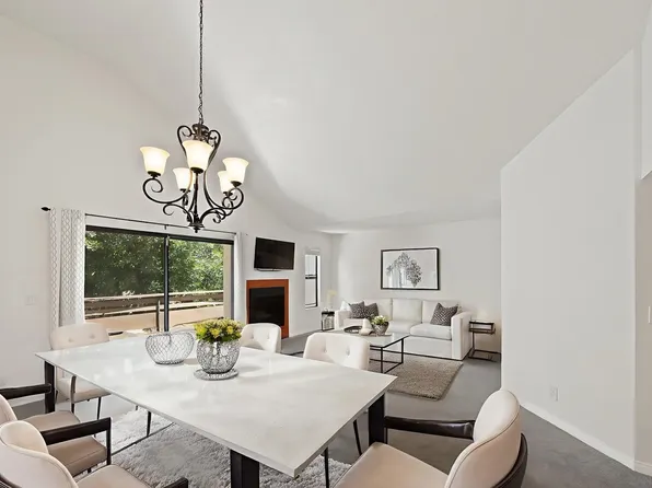 9909 Scripps Westview Way Unit 212, San Diego, CA 92131