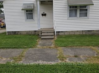 120 S Seminary St, Princeton, IN 47670