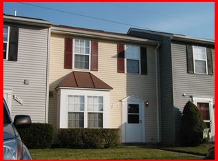 7832 Gateshead Ln, Manassas, VA 20109