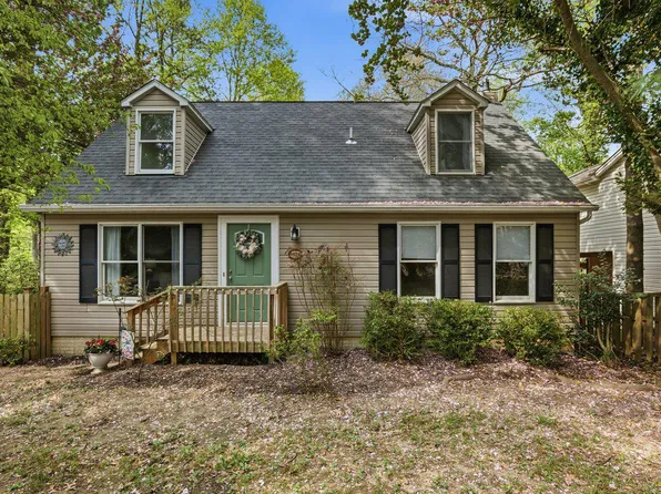 1020 Gringo Ct, Lusby, MD 20657