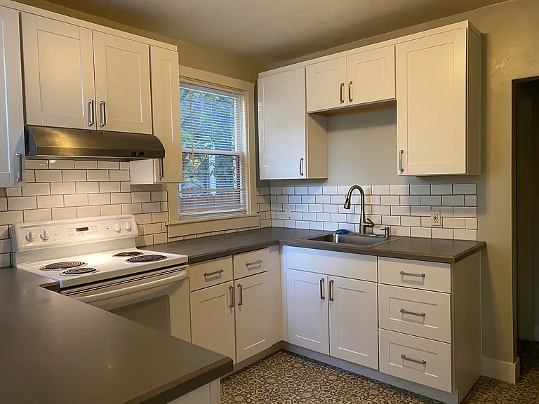 1106 W Fort St #2 — Photo 5