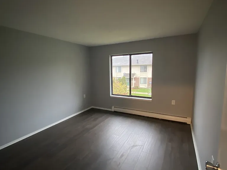 204 2nd St #6 — Photo 10