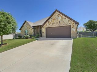 7124 Ten Bears Ct, Fort Worth, TX 76179