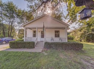 8652 Triple Lakes Rd, Dupo, IL 62239