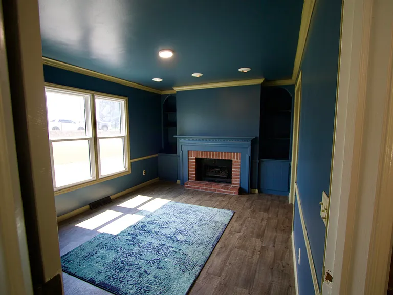 123 N Jackson St — Photo 6