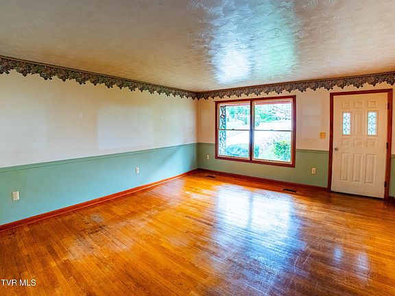 2nd image of 1080 Rice Ln