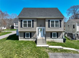 95 West St, Groton, CT 06340