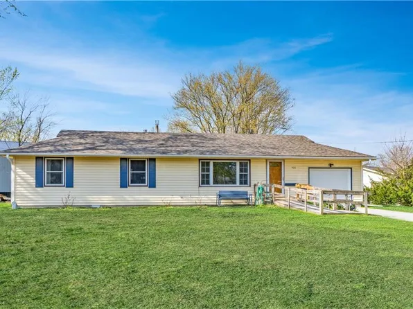 400 W Charles St, Jamesport, MO 64648