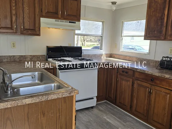 140 N Pleasant Ave SE Lot 13, Lowell, MI 49331