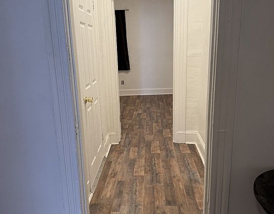 5th image of 721 Dinwiddie St #2