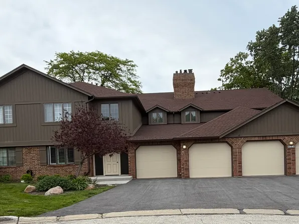 7930 W Lakeview Ct APT 1B, Palos Heights, IL 60463