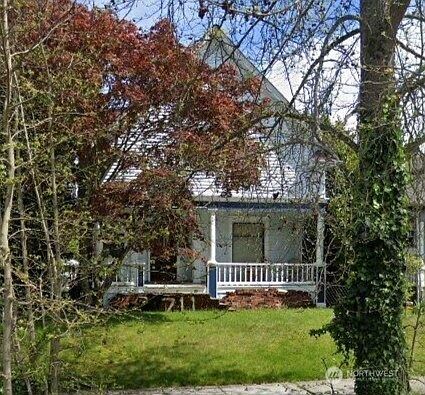 1st image of 711 S Cushman Avenue