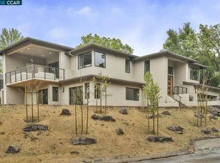 82 Amigo Ln, Walnut Creek, CA 94596