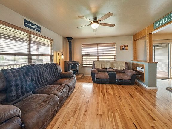 5th image of 174 Heidi Ln