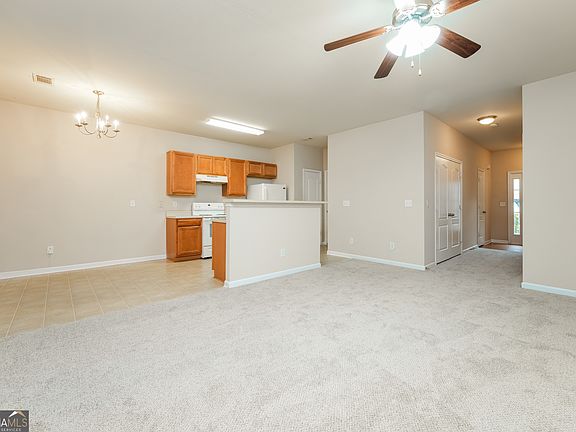 3rd image of 1259 Chinon Point