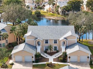 752 Wiggins Lake Dr APT 202, Naples, FL 34110