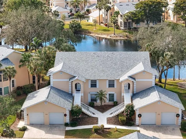 752 Wiggins Lake DR #202, NAPLES, FL 34110