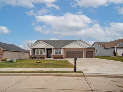 1413 Victoria Square Ct, O Fallon, IL, 62269