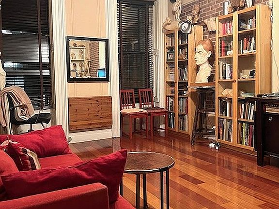 2nd image of 320 W 53rd St APT 2F